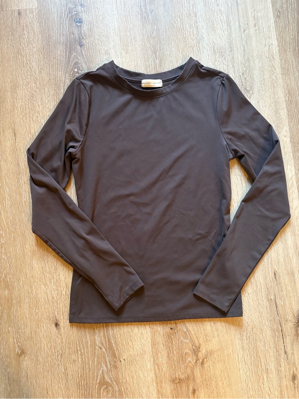 Brown Long Sleeve Crewneck Top